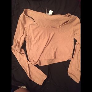 pink long sleeve crop top